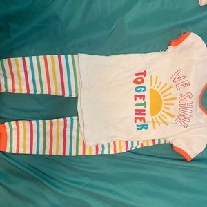 Two piece girl pajama set, size 4T